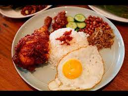 Kami sentiasa bersama dengan nasi lemak pandan ini. Coconut Club A Nasi Lemak Speciality Restaurant Youtube