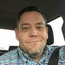 Loretta Stamper's Instagram, Twitter & Facebook