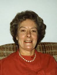 Violet Craig View Photos