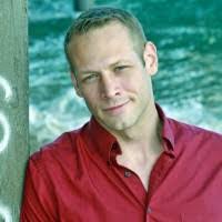 Kyle Riordan's Instagram, Twitter & Facebook