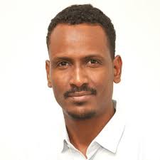 Why are the grains only visible after etching, and how to calculate the  percentage of eutectic in any workpiece?