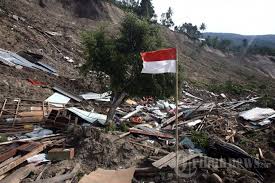 Badan meteorologi, klimatologi, dan geofisika (bmkg) menginformasikan, lokasi gempa 5.05 lintang utara (lu), 95.31 bujur timur (bt) atau 39 km barat daya jantho, aceh besar. Gempa Bumi Di Desa Serempah Aceh Tengah Foto 42 680042 Tribunnews Com Mobile