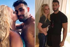 The pop star, 39, and the fitness maven, 27, met in 2016 while on the set of her slumber party music video. Britney Spears And Boyfriend Sam Asghari Still Going Strong Despite Split Rumours Mirror Online