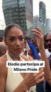 Elodie partecipa al Milano Pride