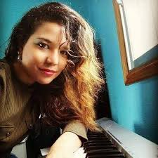 Lucia Pineiro's Instagram, Twitter & Facebook