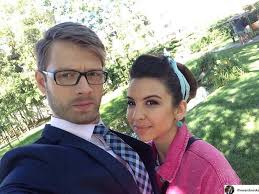 W materiale filmowym można zobaczyć, że aneta przegląda wyniki dziewczyny i jest bardzo zaniepokojona. Aktorka M Jak Milosc Ilona Lewandowska Wziela Slub Wybor Sukni Dosc Nieoczywisty Jej Wybrankiem Jest Rowniez Aktor Pawel Janyst