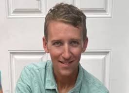 Duxbury father writes of deep love for family, forgives his wife in deaths  of their three children