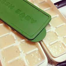 Homemade Baby Food For My 6 Month Old Pureed Some Asian Pears And Banana Homemade Baby Foods Homemade Baby Food Baby Food Recipes