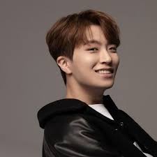 🐰Mark photocards from all the Korean albums UPDATED!! ~ Mark's ready, who  should I do now? Please credit if reposting, and please do not edit 🙏🏼  #IGOT7 #mark #got7mark #MarkTuan #GOT7_DYE #GOT7_NOTBYTHEMOON #