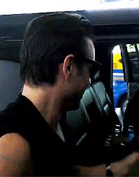 Colin Farrell Teasing The Paparazzi Colin Farrell Farrell Actors