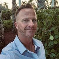 Eric Tauber's Instagram, Twitter & Facebook