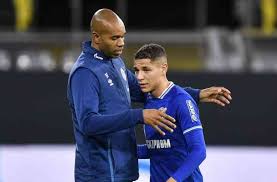 Der fc schalke 04 taumelt dem abstieg entgegen. Schalke Abstieg Umbruch Diese Spieler Gehen Mit S04 In Die 2 Liga Schalke 04