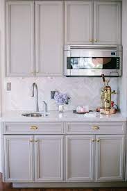 Explore our interactive door visualizer tool to select your cabinet style and colour. Look We Love Gray Kitchen Cabinets With Brass Hardware Kitchen Design Grey Kitchen Cabinets Rose Gold Kitchen
