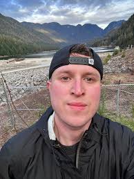 Hi, looking for recommendations or advice for accommodation in Vancouver  for June and July going