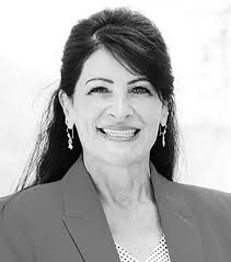 Η ημέρα των εκλογών έφτασε Σκληρή επιλογή μεταξύ Χάρις και Τραμπ