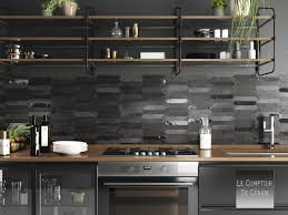 Les faïences graphiques pour personnaliser son mur de cuisine. Carrelage Mural Hexagonal Allonge 4 X 24 Cm Couleurs Mates Ou Brillantes Ab 11 Vente De Carrelage Haut De Gamme A Montpellier Le Comptoir De Ceram
