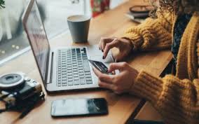 A significant amount of card users do not pay their bills in full each month. How Credit Card Companies Make Money Fees And Interest