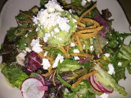 Super Foods California Guacamole Salad From The A Cheesecake Factory In Birmingham Al Mixed Greens Avocado Guacamole Salad California Salad Healthy Recipes