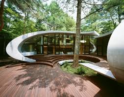 Maison Moderne Japonaise A L Architecture Futuriste A Nagano Maison Moderne Japonaise Architecture Japonaise Architecture