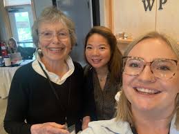 Berkley Petersen (@PetersenBerkley)