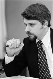 Portraits du ministre du Travail Pierre-Marc Johnson