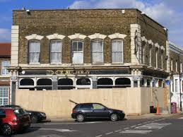 File:Derelict Public House, the former Earl Derby, Plaistow, E13.jpg