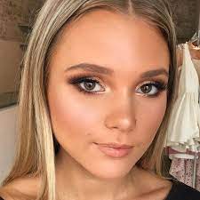 Natural Glam Makeup Looks For Green Eyes And Blonde Hair Pretty And Glam False Eyelashes For Goi Green Eyes Blonde Hair Natural Glam Makeup Blonde Hair Makeup