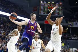 È una delle squadre più titolate di spagna e d'europa, potendo vantare, tra gli altri trofei, 35 campionati spagnoli, 28 coppe. Real Madrid Barcelona Basketball