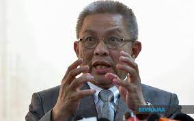 Dr adham baba terajui kementerian kesihatan. Bernama Retired Doctors To Be Roped In If Covid 19 Cases Spike Drastically Adham Baba