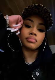 Lady's Reaction to a Statement