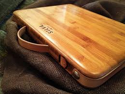 Een Musthave Voor Onze Ipad En Macbook De Silva Cases Van Carmel Bamboe En Een Binnenkant Van Wol Wooden Bag Bamboo Wooden Case