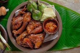 Resep ayam bumbu bacem lengkap. Resep Ayam Goreng Bacem Tanpa Air Kelapa Simpel Untuk Makan Malam