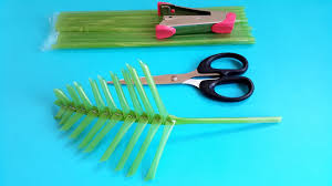 Ciptaantangan.com cara membuat lampu hias bentuk nanas dari botol plastik bekas lampu atau. 30 Ide Keren Cara Membuat Mainan Natal Dari Kaleng Minuman Ide Buat Kamu