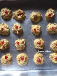 Sesekali memang teringin nak makan biskut buatan sendiri kan? Resepi Biskut Cornflakes Crunchy Mudah