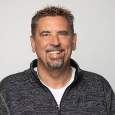 Practicum courses provide students immersive experiences in music industry 