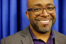 For southern Dallas' Barack Obama Academy, a perfect graduation rate and  lifetime bonds