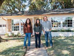 1950's brick rancher remodel 1950's ranch style home remodel is an amazing before and after. Chip And Joanna Gaines Transformed 1950s Ranch Into Chic Dream Home