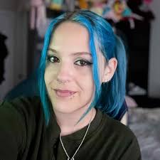 Who else is never gonna take their fangs off