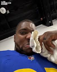 Ladies and gentlemen... we have a punter.