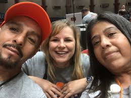 Anna Munn (@AnnaMunn)