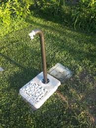Hier ist noch mal die grube (war früher die schmutzwassersammelanlage). Die 23 Besten Ideen Zu Wasserversorgung Wasserhahn Garten Wasserzapfsaule Garten Wasser Im Garten