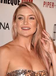 Just hours before she walked the red carpet at the 73rd golden globe awards, hudson. Kate Hudson Hairstyles Short Hair Shaved Head More Best Worst Marie Claire Australia