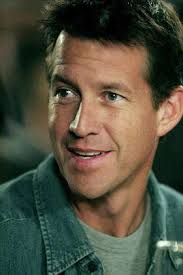 James Denton Characters: Mike Delfino Television: Desperate Housewives Usa  2004-2012, 03 October