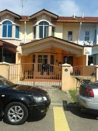 Tahun 1982, kwong lee bank ditukar name kepada malayan united. Partially Furnished Terrace For Sale At Nusa Bestari Bukit Indah Land
