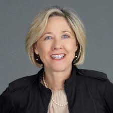 We are fortunate at LifeLabs to have such a strategic HR leader who has  both positively impacted the organization and developed an amazing HR team.  I've learned so much from Nicole over