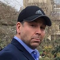 600+ "Sperduto" profiles