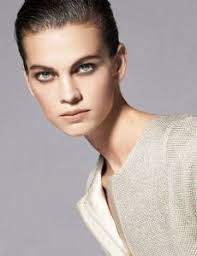 Allison Nix's Instagram, Twitter & Facebook