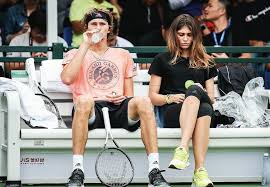 alɛˈksandɐ ˈzaʃa ˈtsfɛʁɛf, born 20 april 1997) is a german professional tennis player. German Tennis Star Alexander Zverev Faces Career Turning Point Der Spiegel