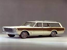 I Learned To Drive In Mom S 1968 Ford Country Squire Station Wagon Complete With Fake Wood Paneling Similar To Station Wagon Cars Station Wagon Wagon Cars