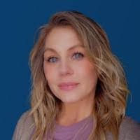 Heather Ewert's Instagram, Twitter & Facebook